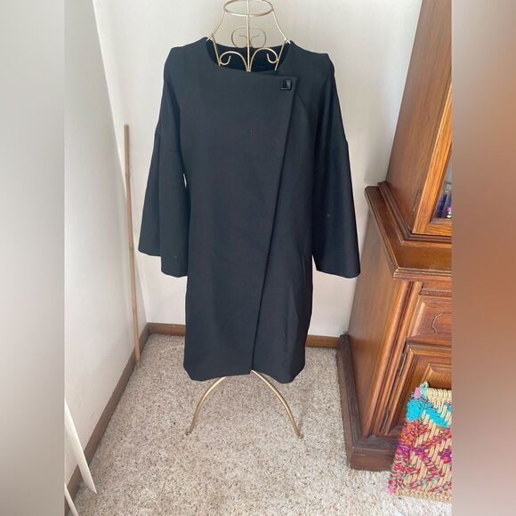 Zara Jackets & Blazers - Zara 3/4 sleeve black asymmetrical front jacket size medium